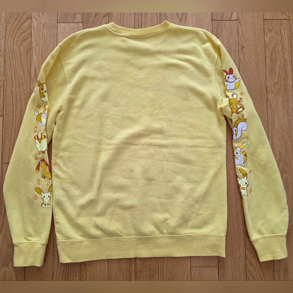 Pokémon Center × OMOCAT: Electric Type Midweight Crew Neck Sweatshirt, Medium - Picture 5 of 11